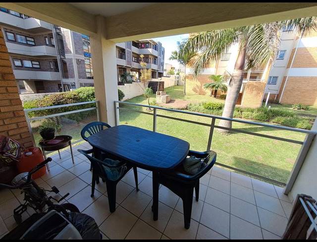 2 BEDROOM APARTMENT FOR SALE IN MANABA BEACH